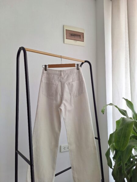 wide_leg_jeans_b